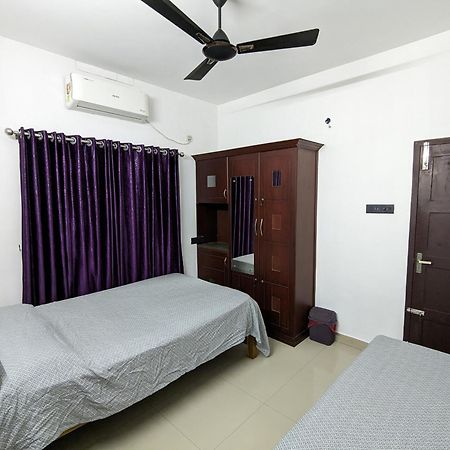 Budget Home Kochi Buitenkant foto